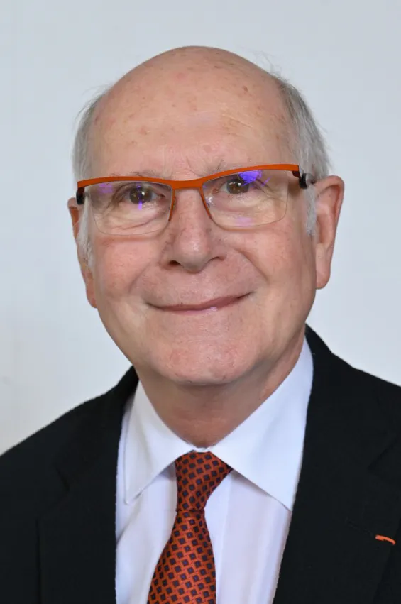 René DOUCET