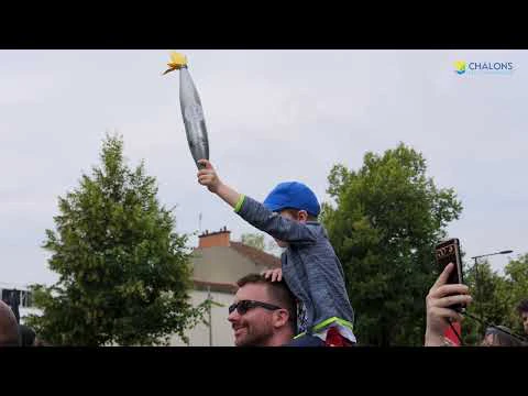 Relais de la Flamme Olympique à Châlons-en-Champagne