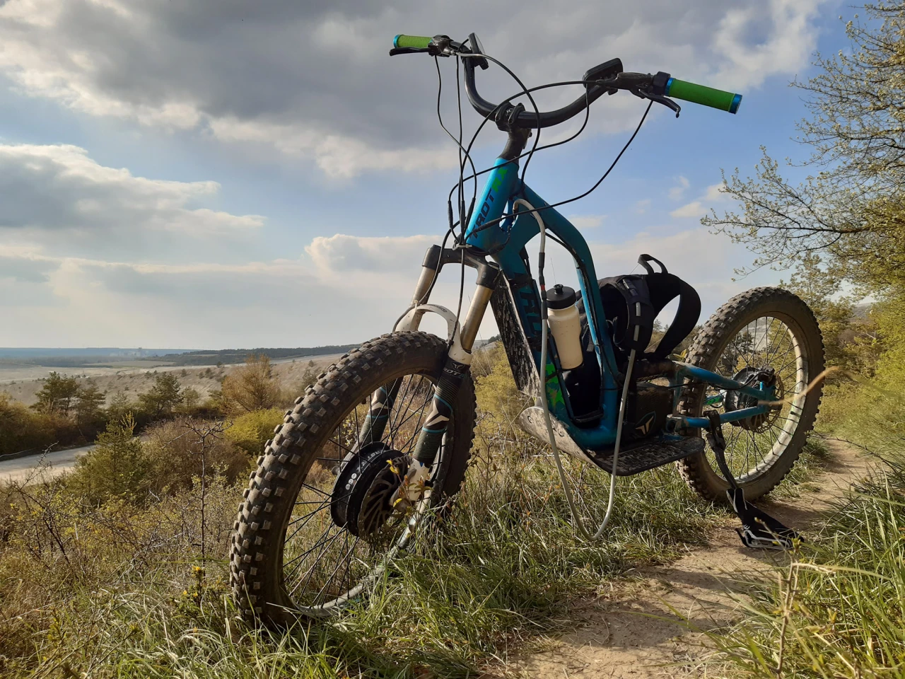 Fascinant Week-end V&D : Balade en trottinettes sport dans les vignes